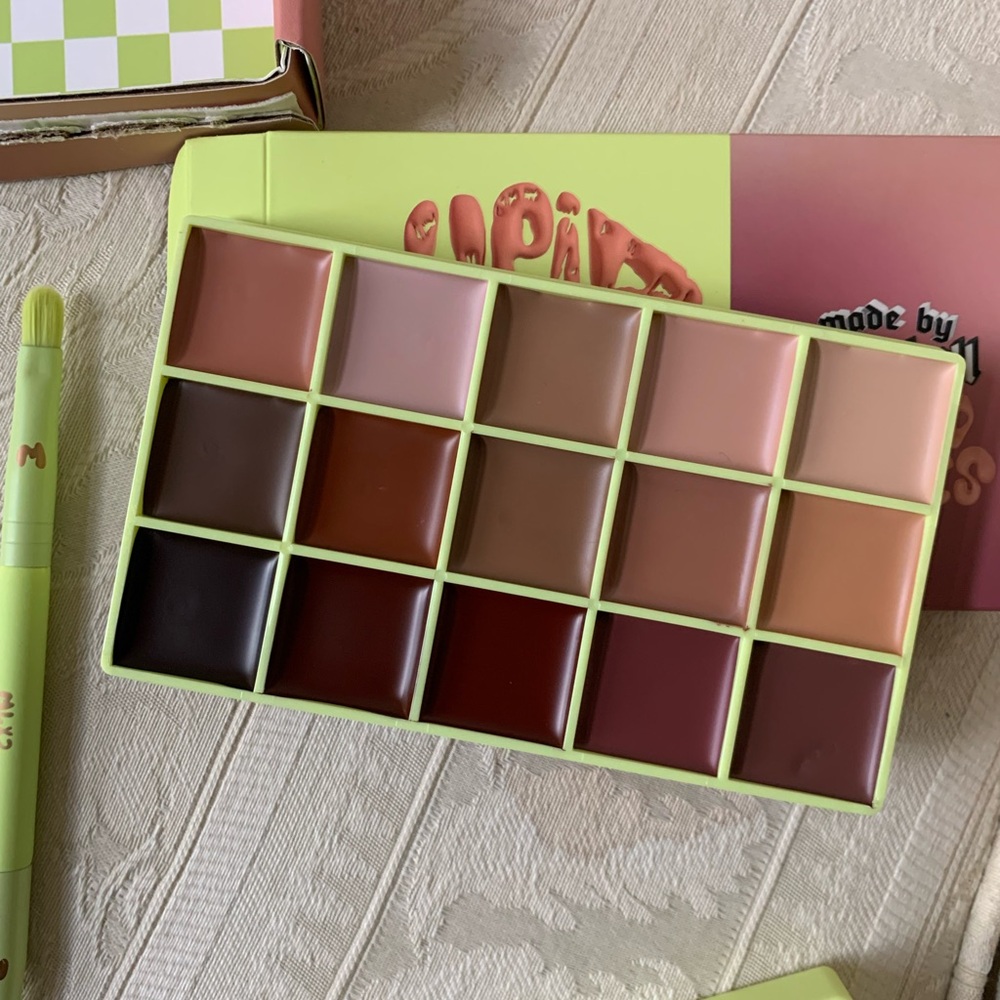 Made by Mitchell Cupid Case Muted Nudes Lipstick Palette BNIB - Picture 11 of 14